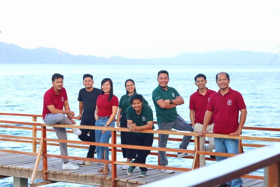Chue&Larry'S Beachside Homestay Libagon Værelse billede